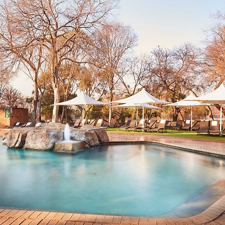 First Group Magalies Park Hotell Hartbeespoort Eksteriør bilde