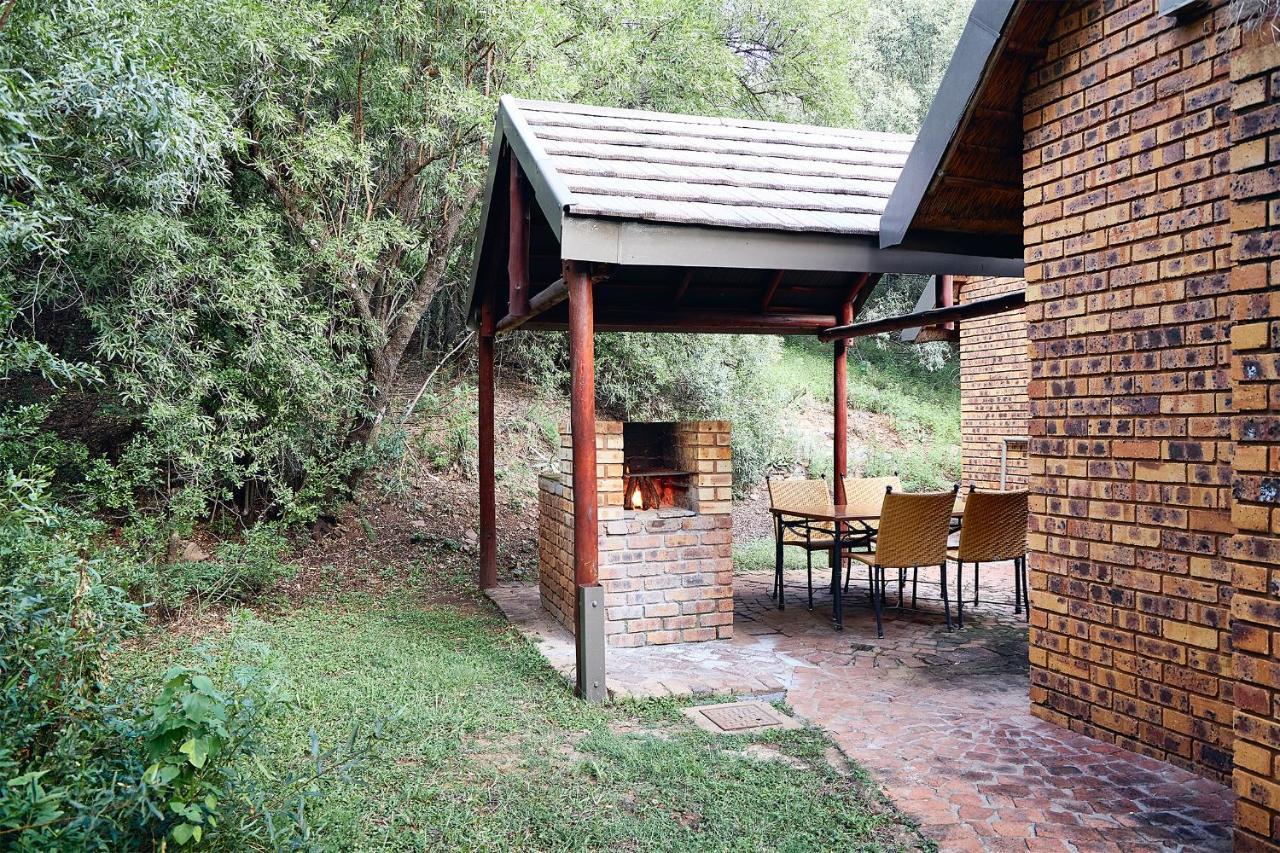 First Group Magalies Park Hotell Hartbeespoort Eksteriør bilde