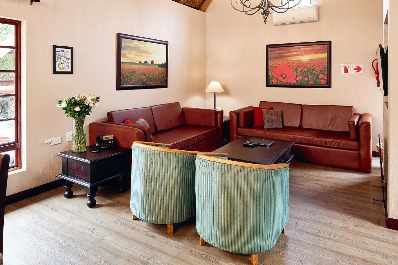 First Group Magalies Park Hotell Hartbeespoort Eksteriør bilde